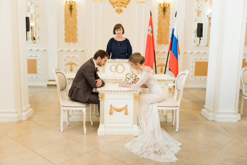 Свадебный фотограф Александр Бирюков